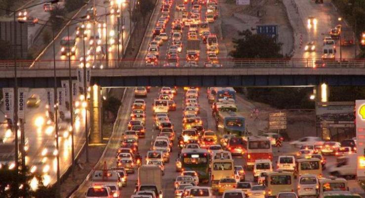 2017 lk Yarsnda Otomobil ve Hafif Ticari Ara Pazar %8,6 Azald