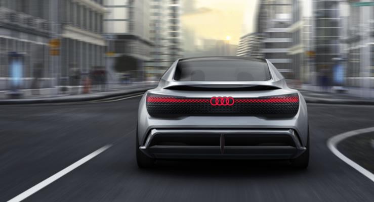 Audi 2025 ylnda 800 bin elektrikli ara satacak