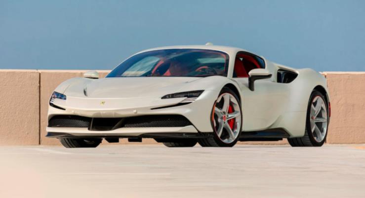 Ferrari, Elektrikli Bir Gelecee Doru ok Dikkatli Admlar Atyor