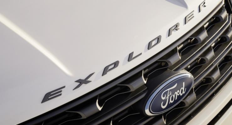 Ford'da Plaka ve Marka Logosundaki Ktlk Teslimatlar Geciktiriyor