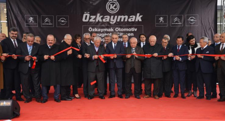 Groupe PSA Trkiye, ilk  markal bayisinin aln Konya'da gerekletirdi 