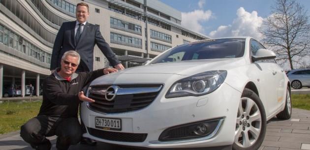 Opel nsignia 1.6 Dizel'den Tketim Rekoru 