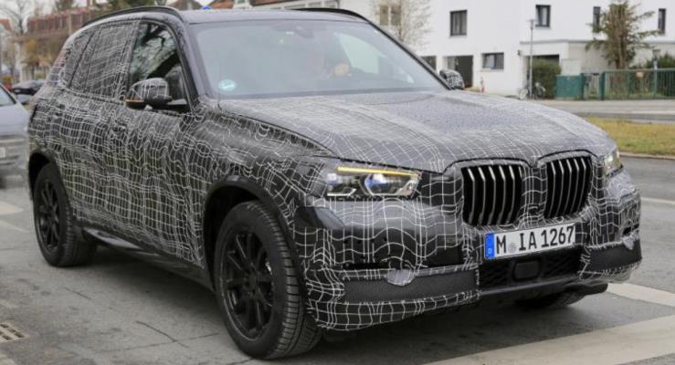 Yeni 2018 BMW X5 yolda grntlendi