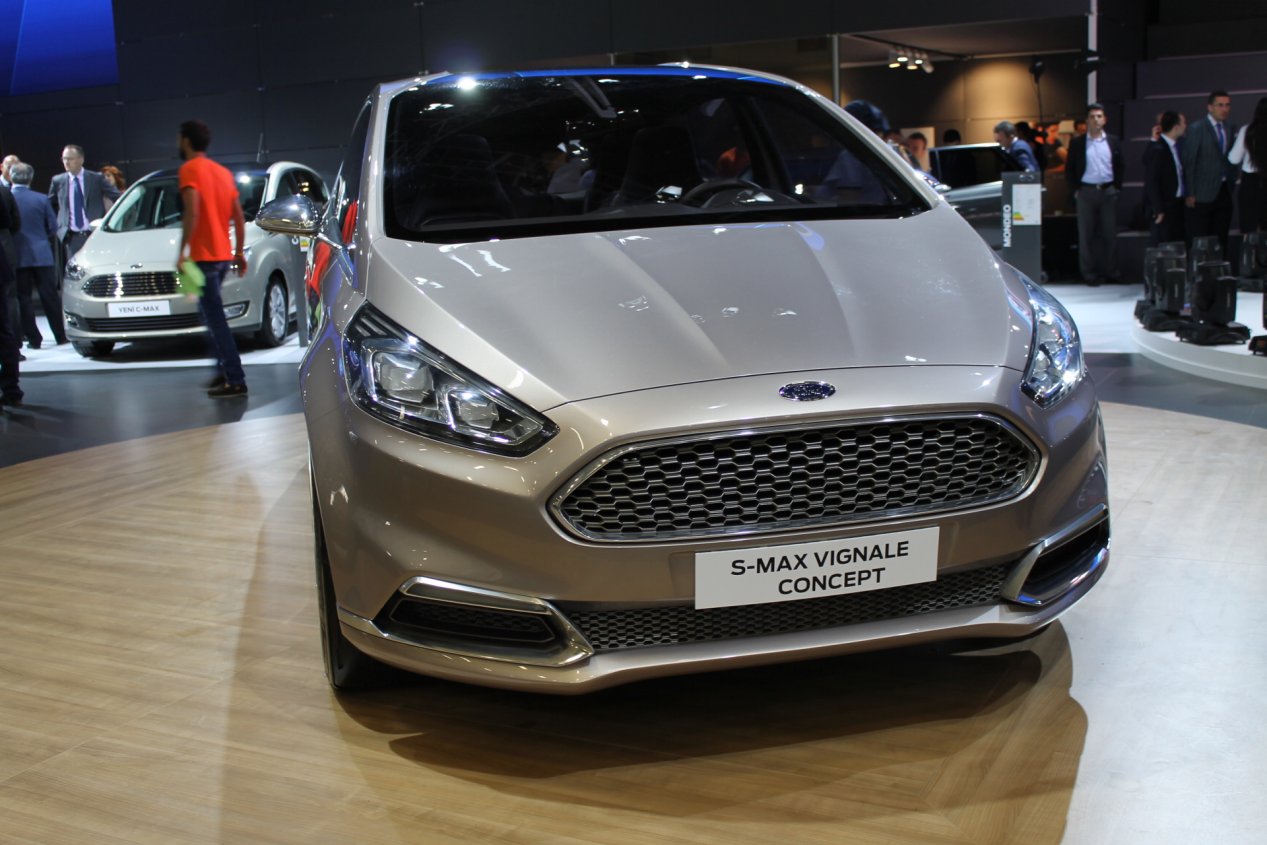 FORD STANBUL AUTOSHOW RESM GALERS