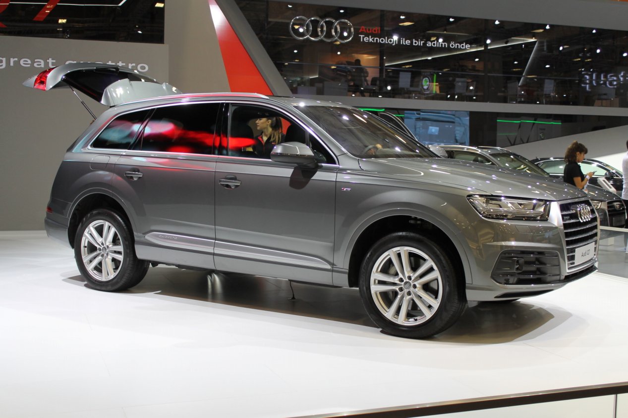YEN 2015 AUD Q7 STANBUL AUTOSHOW RESM GALERS