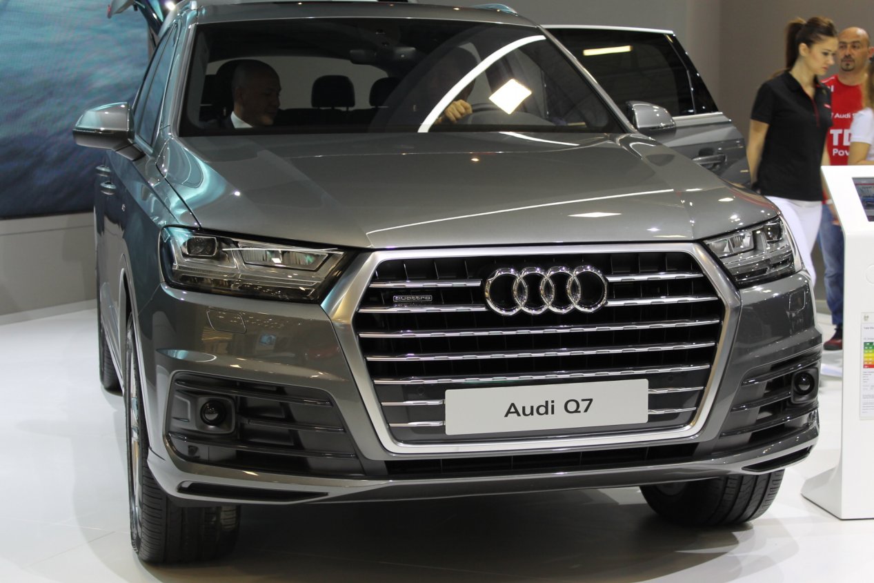 YEN 2015 AUD Q7 STANBUL AUTOSHOW RESM GALERS