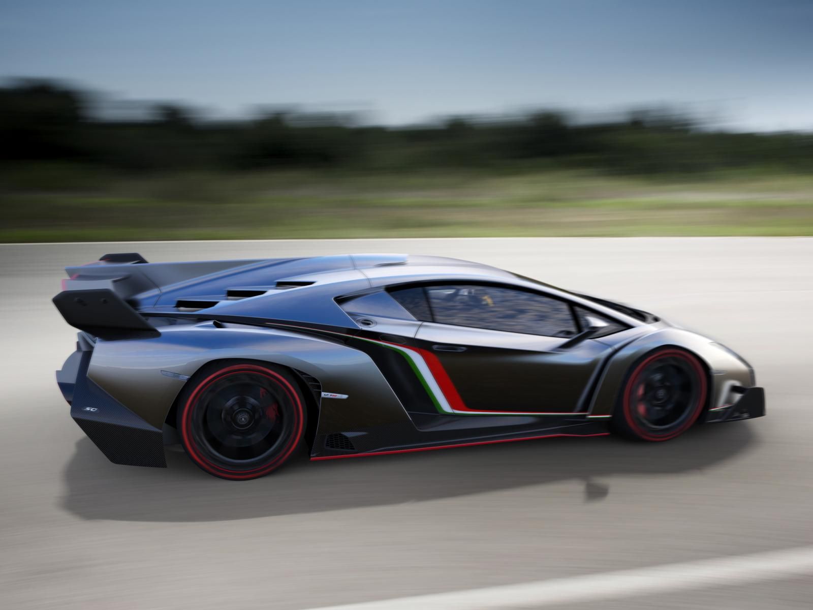 Lamborghini Veneno Galeri