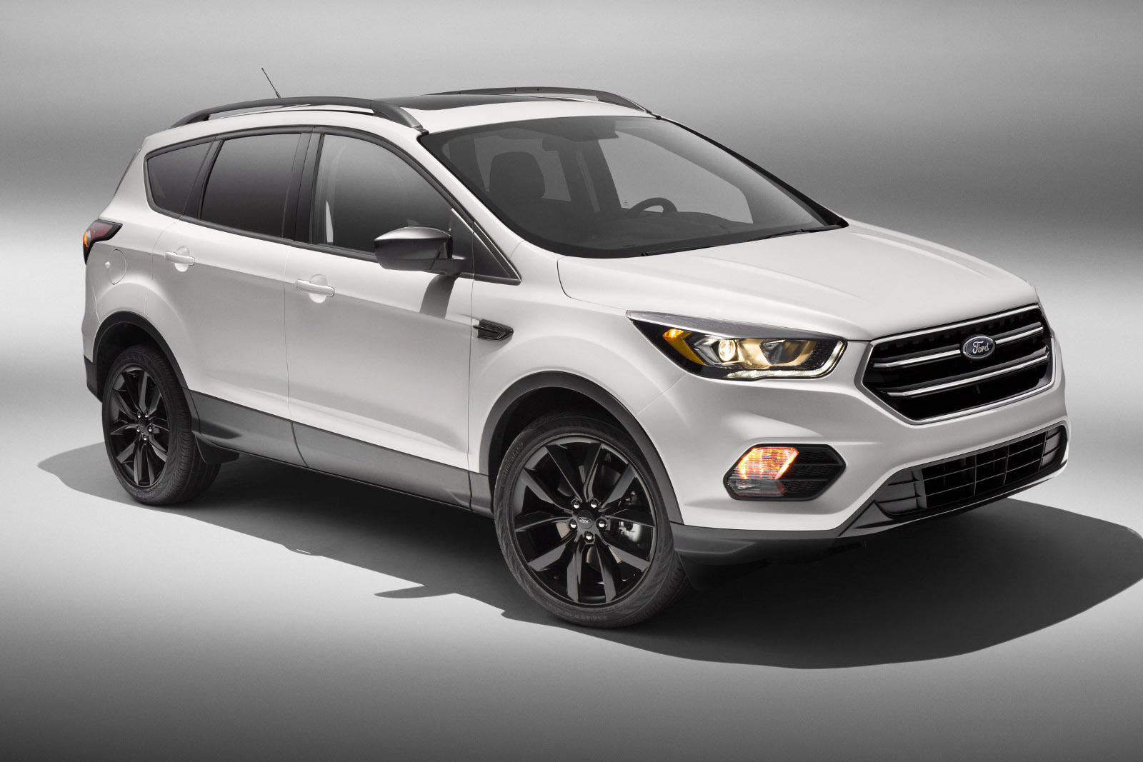 2017 Ford Escape Kuga Sport Paket Resim Galerisi