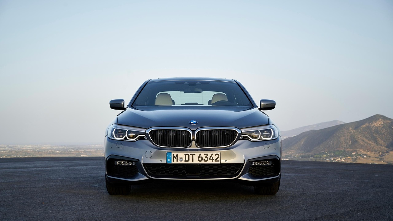 2017 BMW 5 Serisi Detayl Resim Galerisi