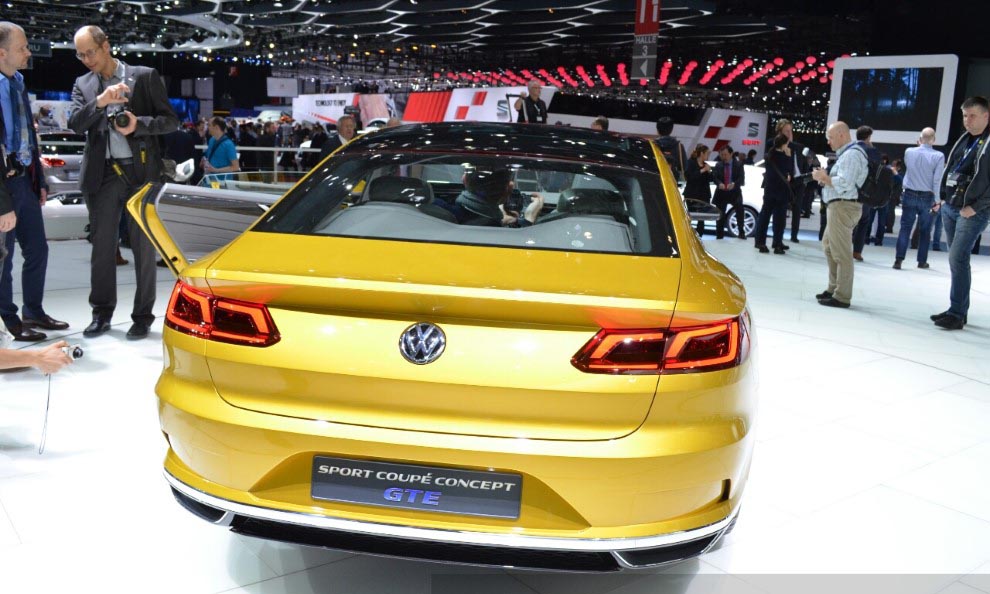 Volkswagen 2017 fastback spor otomobil resimleri