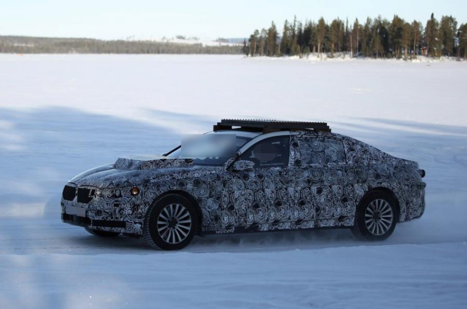 2018 BMW X7 prototip resim galerisi