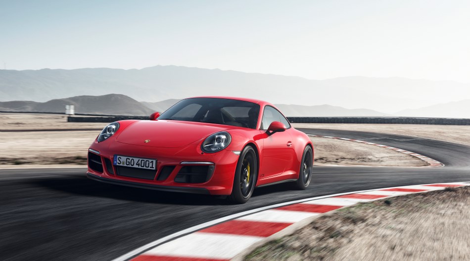 Yeni Porsche 911 ailesi resim galerisi