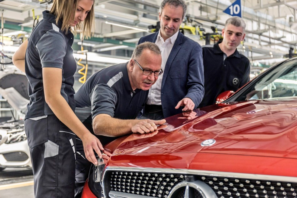 Yeni Mercedes-Benz E-Serisi Coupe resim galerisi