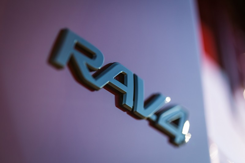 2018 Toyota RAV4 Adventure resim galerisi