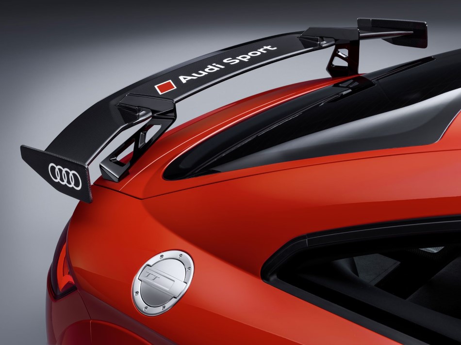 Audi R8 ve TT RS performans paralar - resim galerisi