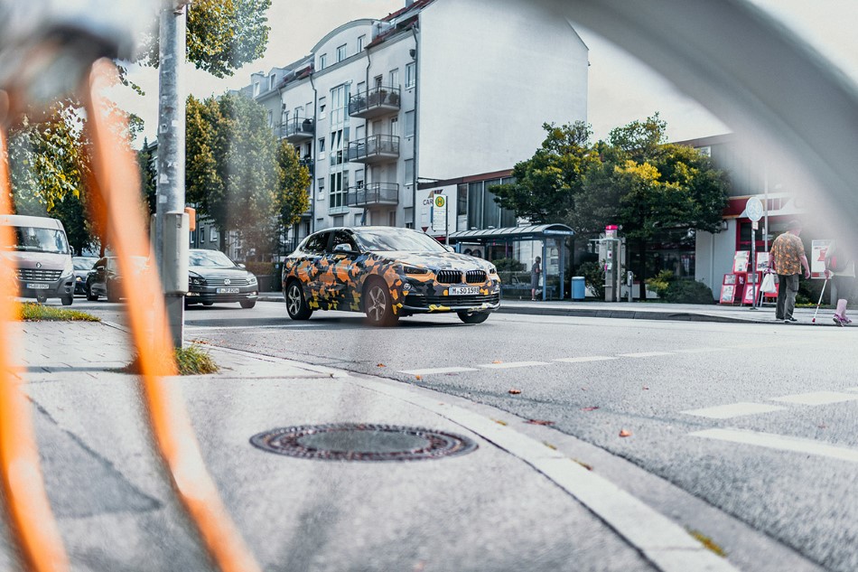 2018 BMW X2 kamuflajl resim galerisi