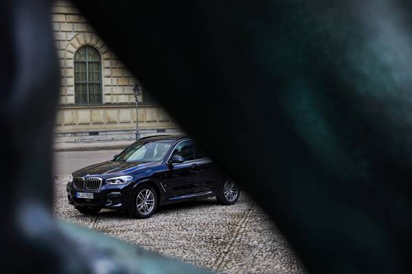 BMW'nin ikinci nesil hibrit modelleri - Cenevre resim galerisi (06.03.2019)