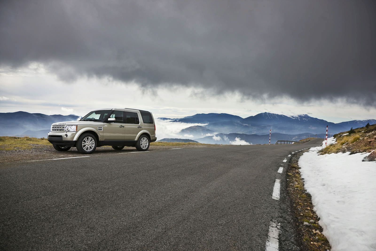 LAND ROVER DISCOVERY GALER
