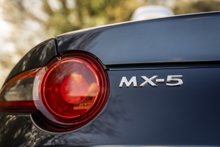 2021 Mazda MX-5 Sport Venture Edition resim galerisi (12.04.2021)