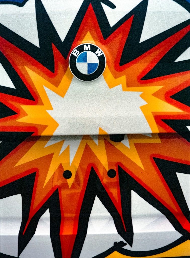 BMW 8 X JEFF KOONS Limited Edition resim galerisi (17.02.2022)