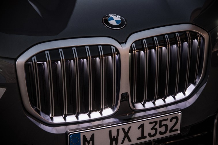 2023 BMW X7 resim galerisi (14.04.2022)