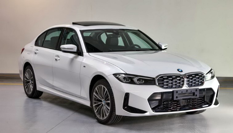 Makyajl 2023 BMW 3 Serisi Sedan resim galerisi (16.05.2022)