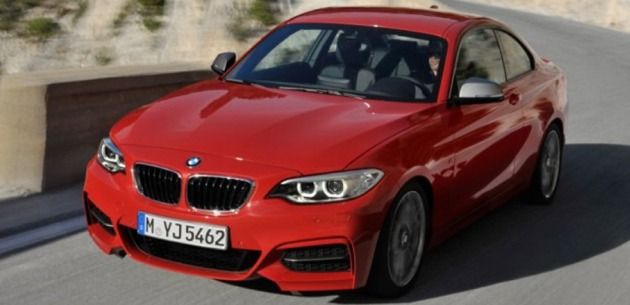 YEN BMW 2 SERSNN LK FOTORAFLARI SIZDI