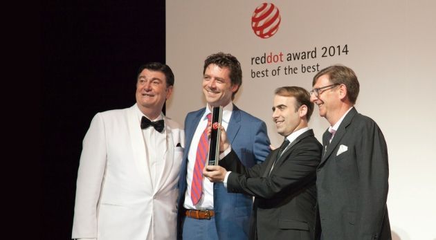 PEUGEOT 308 SW'YE; RED DOT 2014 �D�L�