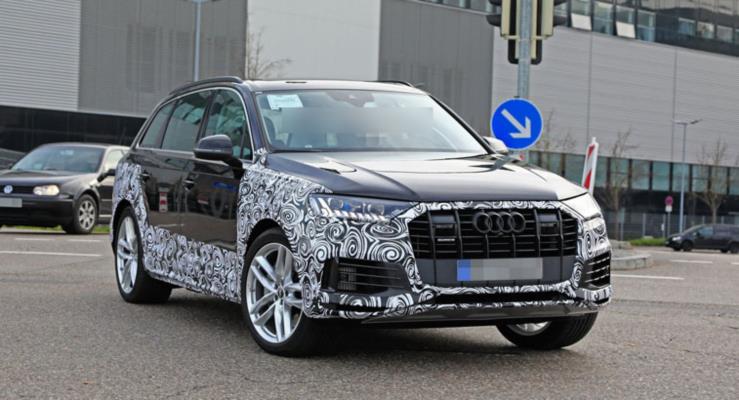 2020 Audi Q7  ekranl konsolla geliyor