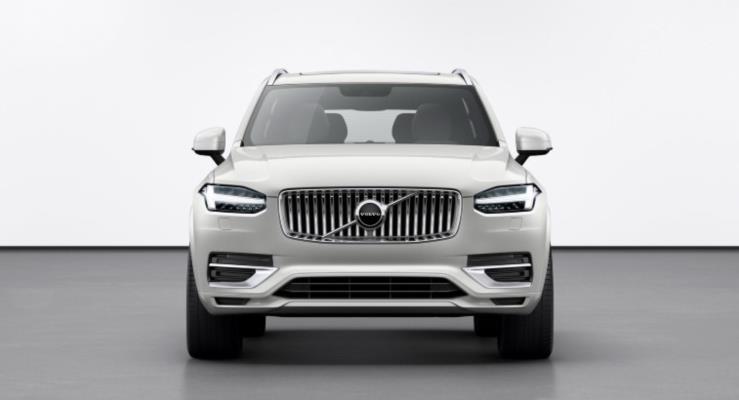 2020 Volvo XC90 yeni teknolojilerle ortaya kt