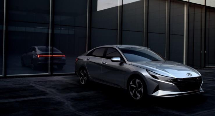 2021 Hyundai Elantra Drt Kapl Coupe Gvde ve Yeni Hibrit Versiyonla kt