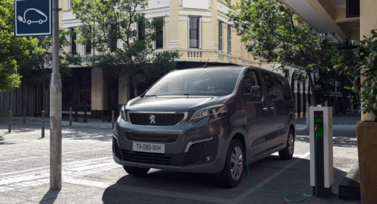 2021 Peugeot e-Traveller Daha Byk Pil ve Daha Uzun Menzil Sunuyor