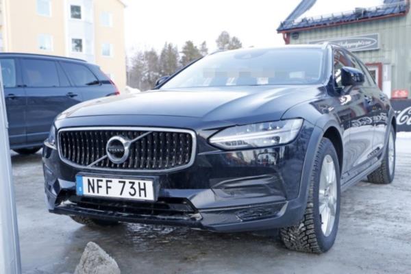 2021 Volvo V90 Cross Country Prototipi Neredeyse Kamuflajsz Grntlendi