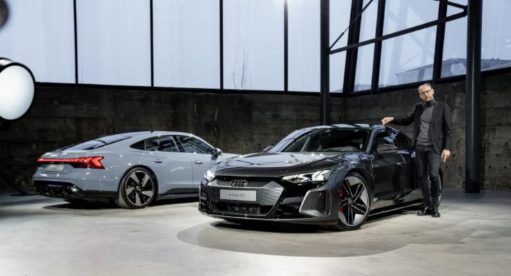 2022 Audi E-Tron GT Hem Grnm Hem Performansyla Heyecan Verici