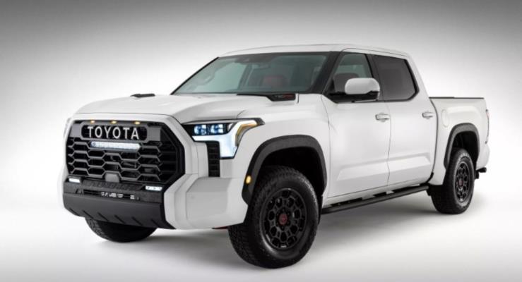 2022 Toyota Tundra, Dev Sunroof ve Srgl Arka Cam ile Geliyor