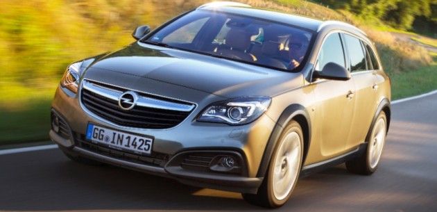 OPEL NSGNA COUNTRY TOURER'DA 1.6 SIDI MOTOR LE NDEN EK SEENE