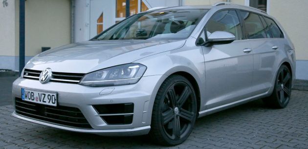 VOLKSWAGEN'DEN SPORCU STATON; GOLF VARANT R