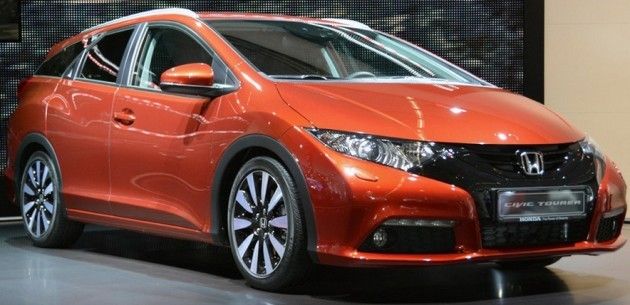 YEN HONDA CVC TOURER'IN TEKNK ZELLKLER FRANKFURT'TA BELL OLDU.