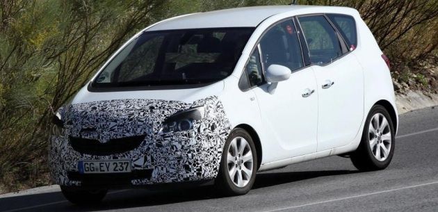 YEN MAKYAJLI OPEL MERVA