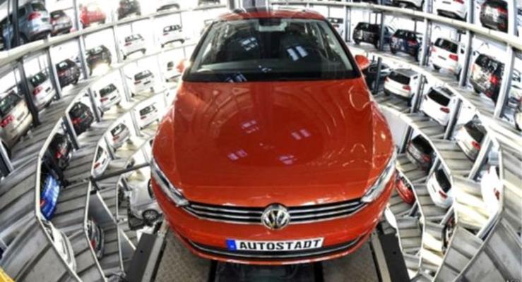 Almanya'da Volkswagen'e kar 450 bin kiinin at tarihi dava balad