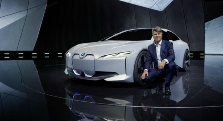 BMW 2019 ylnda 500.000 elektrikli ve hibrit otomobil satmay hedefliyor