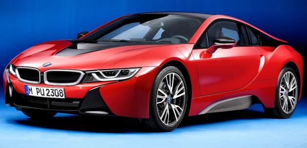 BMW i8 Protonic Red Cenevre'de olacak
