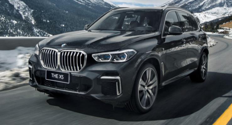 BMW X5 Li, in'de X7 ile Eleen Daha Uzun Aks Mesafesi ile Tantld