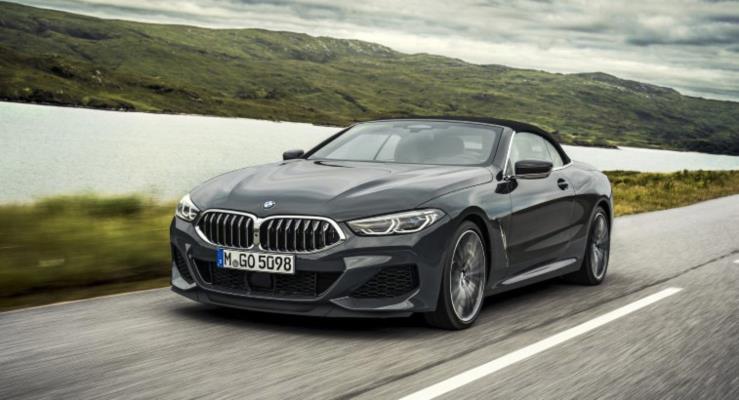 BMW yeni 8-Serisi Cabrionun rtsn kaldrd