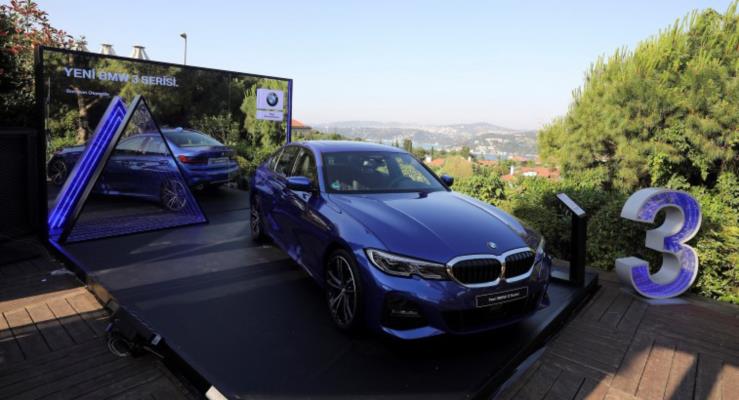 Borusan Otomotiv Sunset Grill&Barda Dzenlenen Partiyle Yeni BMW 3 Serisini Tantt