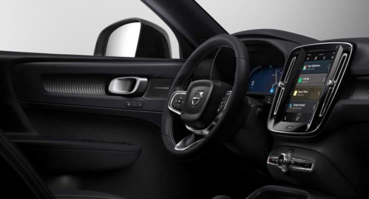 Elektrikli Volvo XC40 Android Multimedya Sistemine Kavuuyor