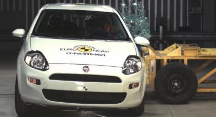 Fiat Punto Euro NCAP testlerinde sfr alan ilk otomobil oldu