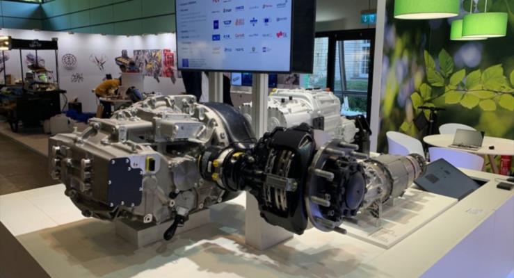 Ford Otosan ve FEV Türkiye yeni nesil elektrikli kamyon arka aksını Almanya'da tanıttı
