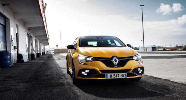 Fransa Hkmeti Renault'daki Hisselerini Azaltmay Dnyor
