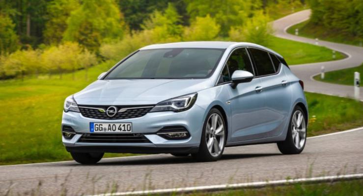 Gncellenen 2020 Opel Astra Hatchback Frankfurta Geldi